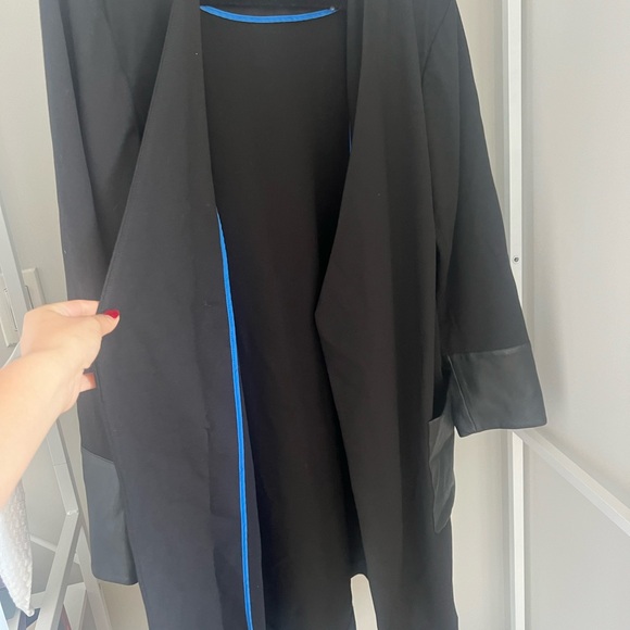 Calvin Klein Oversized Light Jacket - Picture 5 of 7